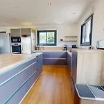 La Clef Decamp Concorde Aerogare 25pers Jacuzzi, Baby Airhockey *