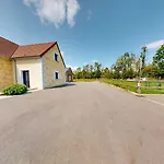 La Clef Decamp Concorde Aerogare 25pers Jacuzzi, Baby Airhockey *