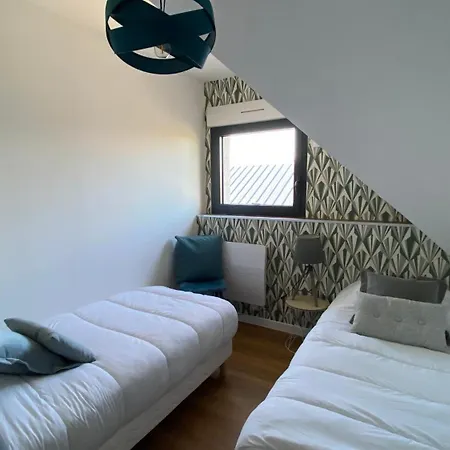 Prázdninový dům Concorde Aerogare 25pers Jacuzzi, Baby Airhockey *