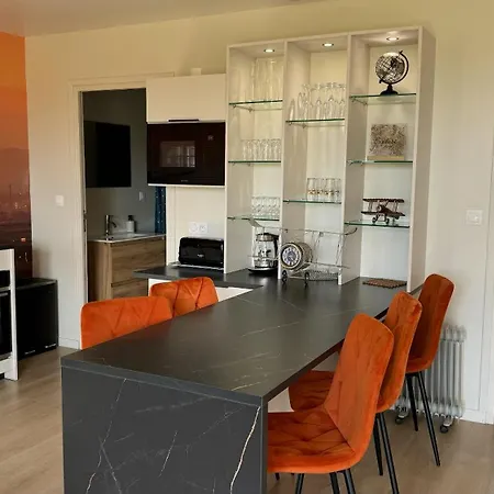 Concorde Aerogare 25pers Jacuzzi, Baby Airhockey La Haye-Pesnel