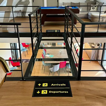 Prázdninový dům Concorde Aerogare 25pers Jacuzzi, Baby Airhockey La Haye-Pesnel