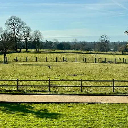 Prázdninový dům Concorde Aerogare 25pers Jacuzzi, Baby Airhockey