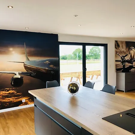 Nyaraló Concorde Aerogare 25pers Jacuzzi, Baby Airhockey La Haye-Pesnel