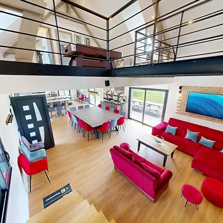 La Clef Decamp Concorde Aerogare 25pers Jacuzzi, Baby Airhockey Holiday home *