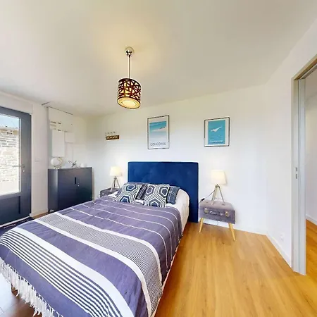 Concorde Aerogare 25pers Jacuzzi, Baby Airhockey