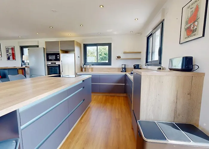 La Clef Decamp Concorde Aerogare 25pers Jacuzzi, Baby Airhockey *