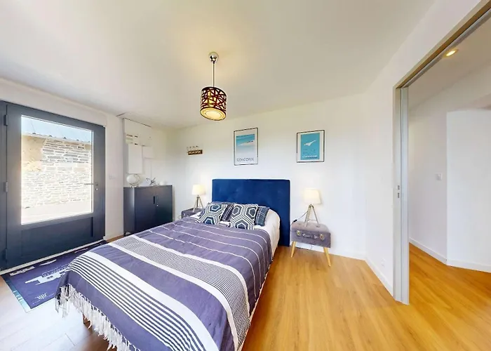 La Clef Decamp Concorde Aerogare 25pers Jacuzzi, Baby Airhockey