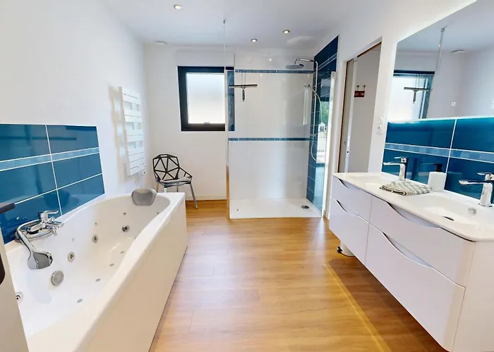 Holiday home La Clef Decamp Concorde Aerogare 25pers Jacuzzi, Baby Airhockey